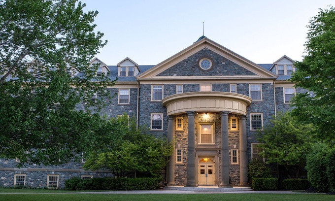 South End Hotel | University of King's College