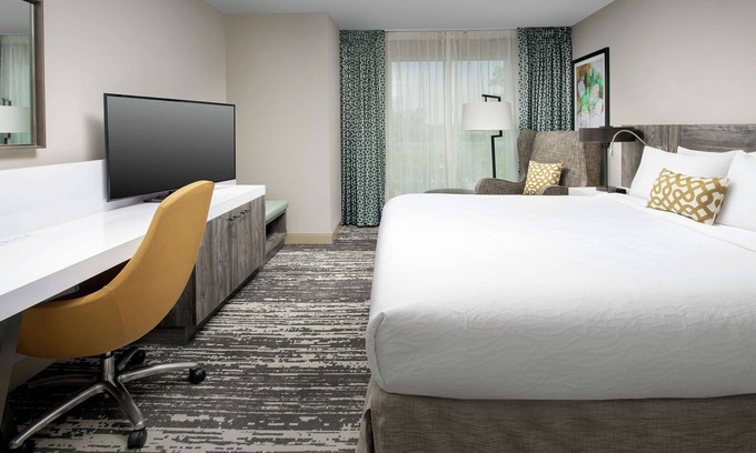 Brickell Hotel | Unwind in Our Haven of Tranquility! Pet-friendly, Outdoor Swimming Pool!