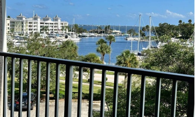 Historic Downtown Melbourne Condo | UPDATED! Downtown Melbourne Condo with Harbor Views!