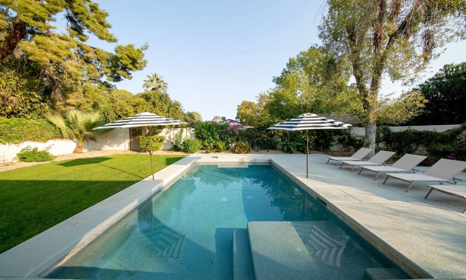 Rancho Ventura House | Upscale & Modern Phoenix 2900 sqft Home w/Heated or Chilled Pool by Scottsdale