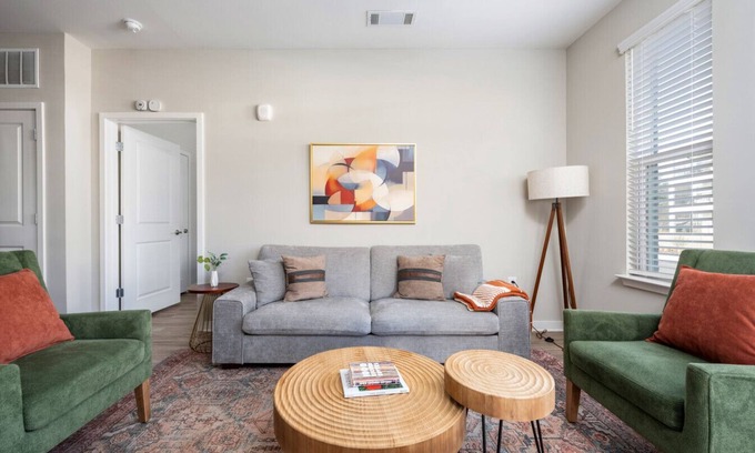 Athens Apartment | Upscale, New Apt | Pool | Long Stays