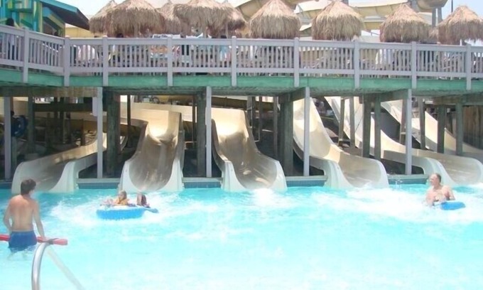 North Beach Haven House | Upscale Newly Updated 3BR Oceanside - Clean, Modern, Walk Everywhere!