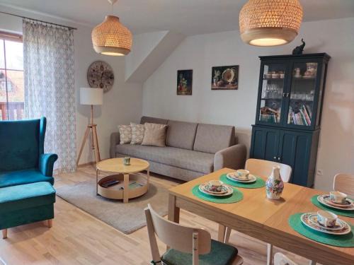 Zachelmie Apartment | Uroczy Apartament u Mirki