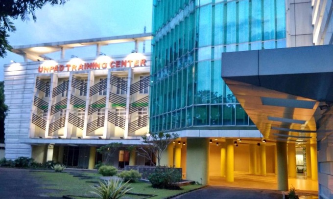 Pasirkaliki Hotel | UTC Dago Hotel Bandung