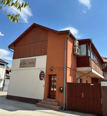 Kecskemet Hotel | Véndiófa szálláshely