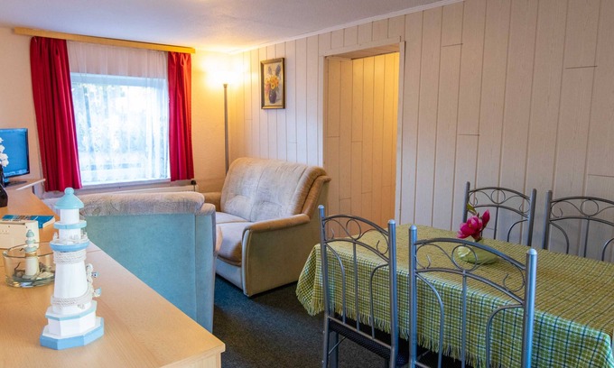 Eldena Apartment | Vacation apartment 4 - Ferien am Bierbach