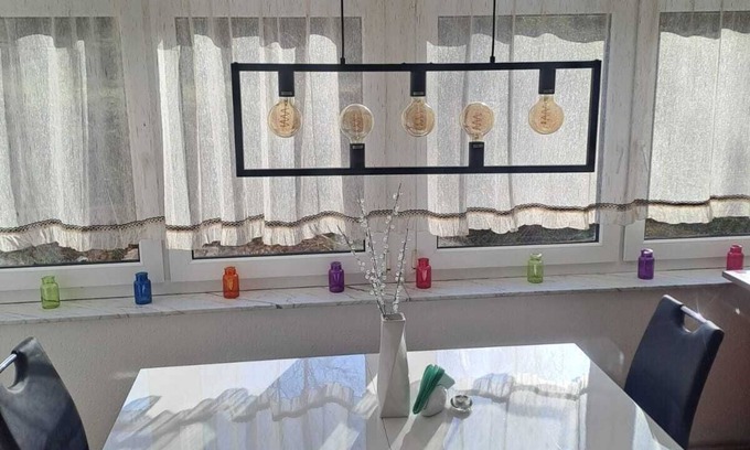 Kappel Apartment | Vacation apartment 4 rooms (7 beds) in Chemnitz Kappel, suitable for fitters