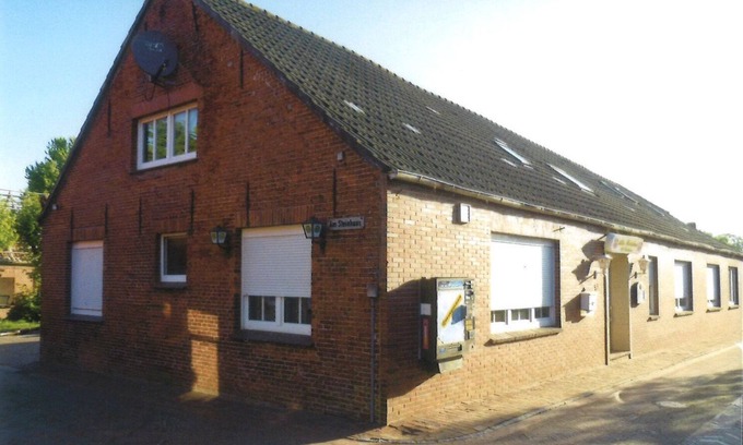 Uttum Apartment | Vacation apartment Alte Post