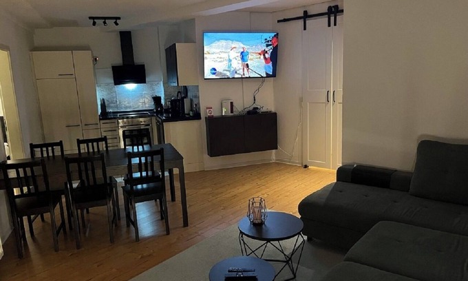 Burglesum Apartment | Vacation apartment at Knoops Park 1 bedroom; 1 living room; kitchen; bathroom, terrace
