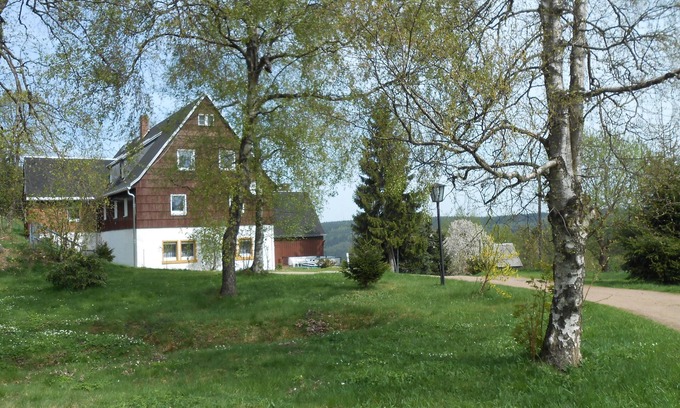 Schellerhau Apartment | Vacation apartment Haus Pentacon, quietly situated in the middle of nature