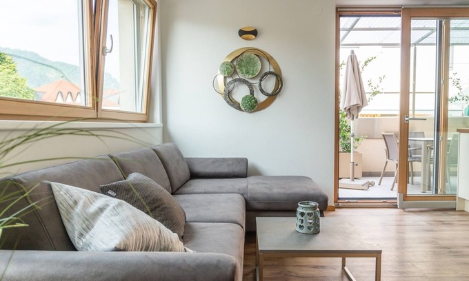 Lagundo Apartment | Vacation apartment with very large sun-drenched terrace + garage near Merano