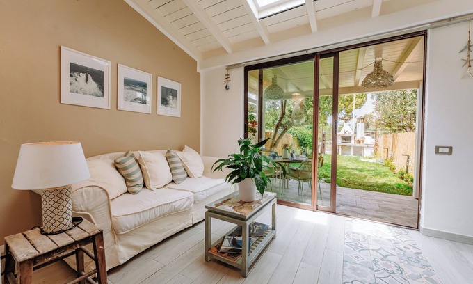 Capitana House | Vacation Home Costabeach 5 min from the beach and marina of Capitana