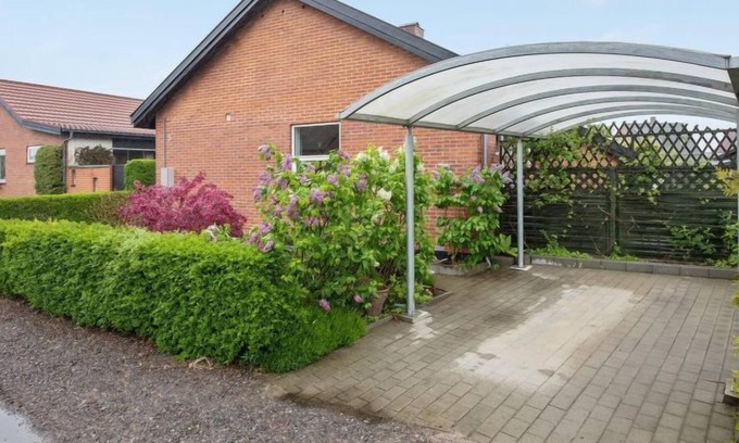 Ronne House | Vacation home "Gregers" - 2km from the sea in Bornholm in Rønne - 4 persons, 2 bedrooms