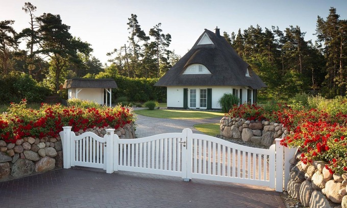 Fuhlendorf House | Vacation home Haubenlerche 14 - Holiday home Haubenlerche 14 - Close to nature