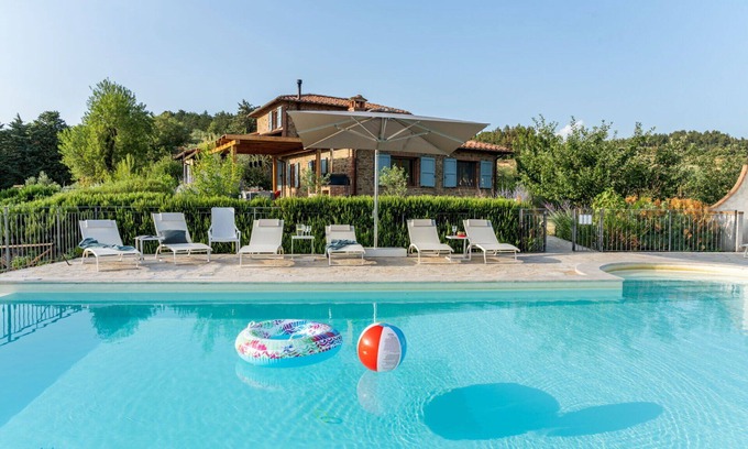 Paciano House | Vacation Home in Paciano with 4 bedrooms sleeps 10