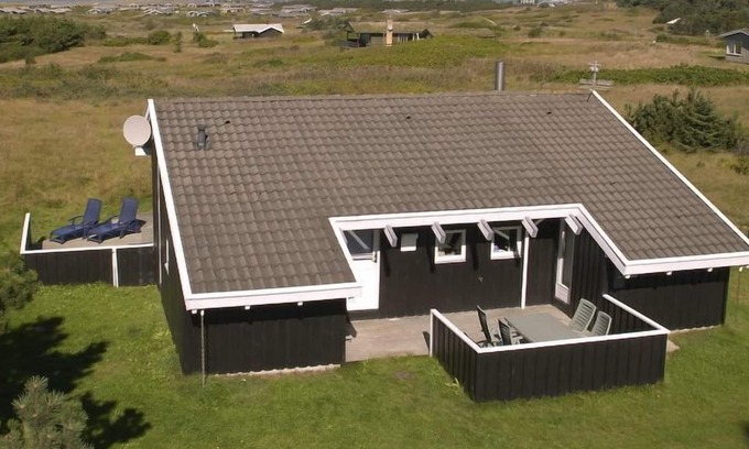 Skallerup Klit House | Vacation home "Merete" - 900m from the sea in NW Jutland in Hjørring - 6 persons, 3 bedrooms