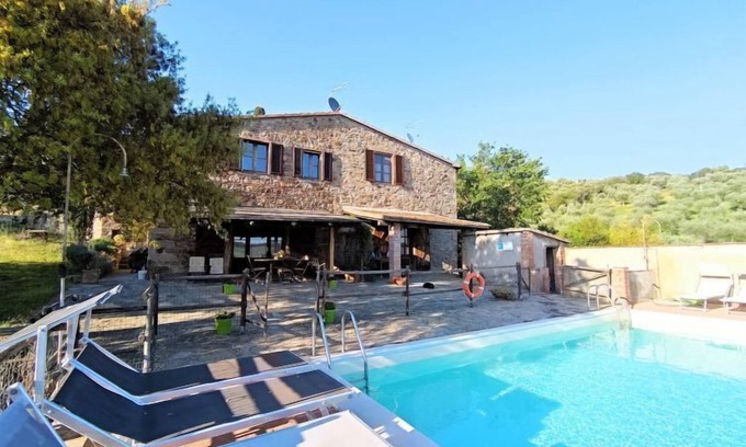 Campagnatico House | Vacation home Olivo by Interhome