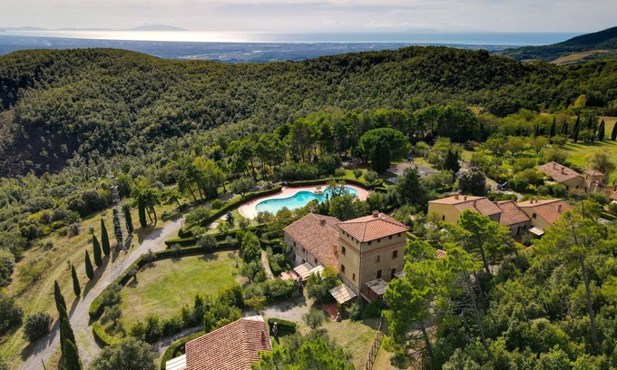 Riparbella House | Vacation home Orso by Interhome