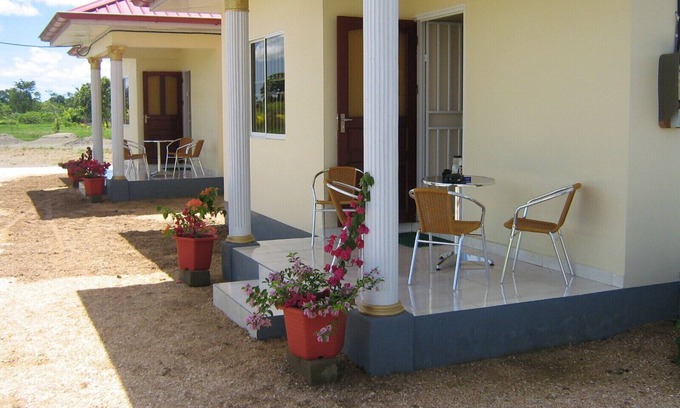 Republiek House | vacation in a peaceful natural environment. 3-4 person house.