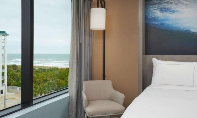 Cocoa Beach Hotel | Vacation in Cocoa Beach! 3 Large Units! Onsite Pool, Parking,