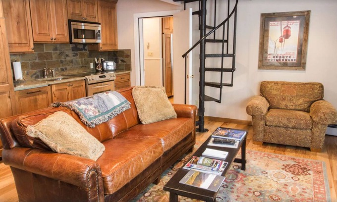 Vail Condo | Vail Village- One Bedroom PLUS, One Large Lofted Bedroom #8
