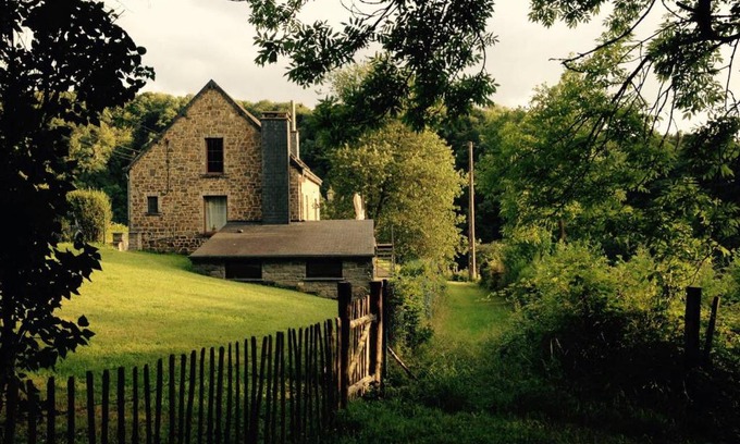 Florenville House | vakantiehuis met hottub en zicht op de Semois