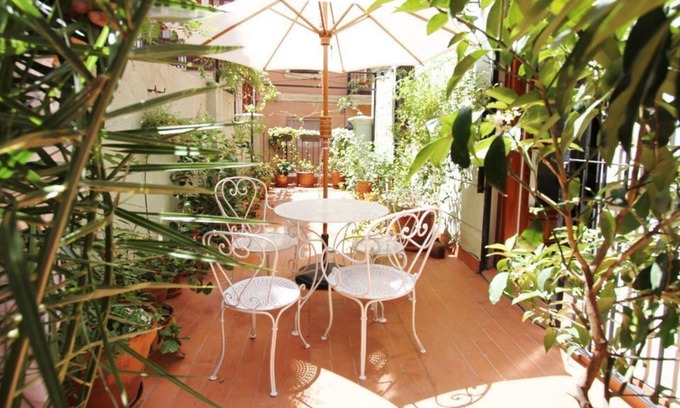 Barrio del Carmen Apartment | Valencia: Flat with airconditionong, terrace, WiFi, in the Center- Valencia