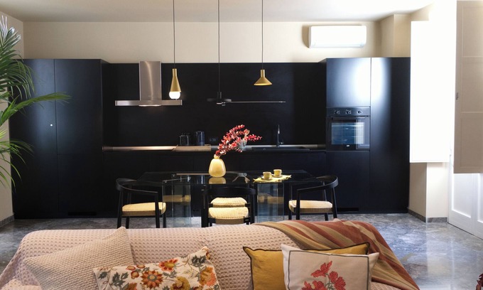 Centro Storico Apartment | Valguarnera Palace, La Martorana Suite