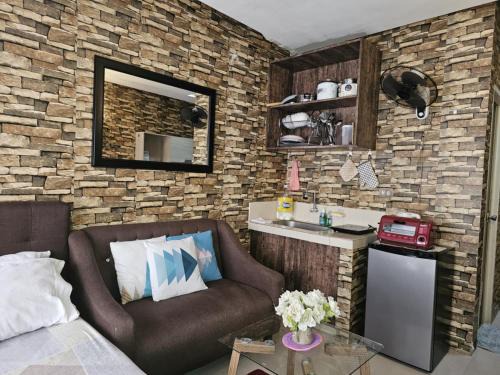 Cainta Apartment | Valley Golf Studio Type Staycation