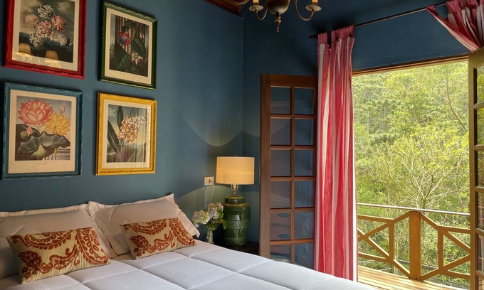 Goncalves Cottage | Valley Hut