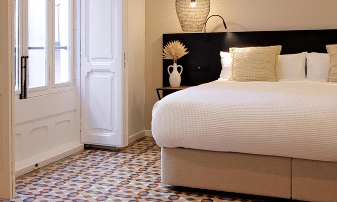 El Mercat House | VALOLA Boutique Rooms