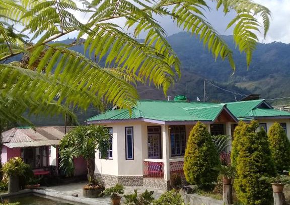 Darjeeling House | Vamoose Jharna Tabakoshi