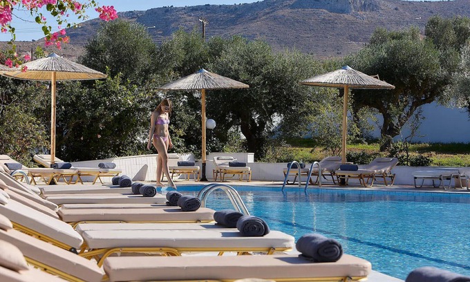 Gournai Hotel | Vasia Royal Hotel