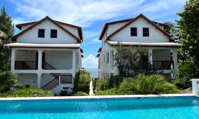 Caye Caulker House | VeLento Partial Ocean View #6