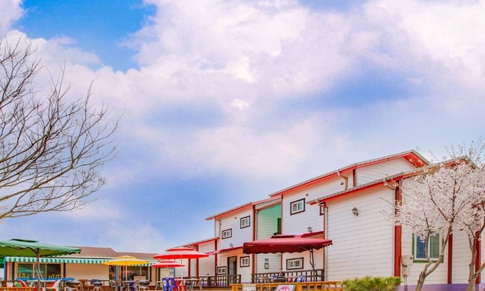 Taean Condo | Vellise Pension