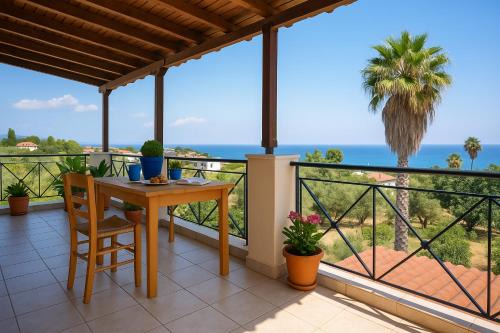 Pylos-Nestoras Apartment | Venetian Seaside Panorama - Asini Sunset Retreats