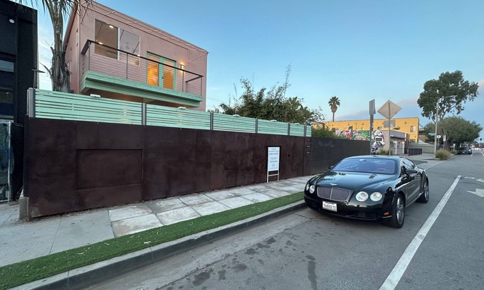 Venice Apartment | VENICE BEACH CA - 2 BR - Apt. Beautiful Boho Chic Contemporary Style