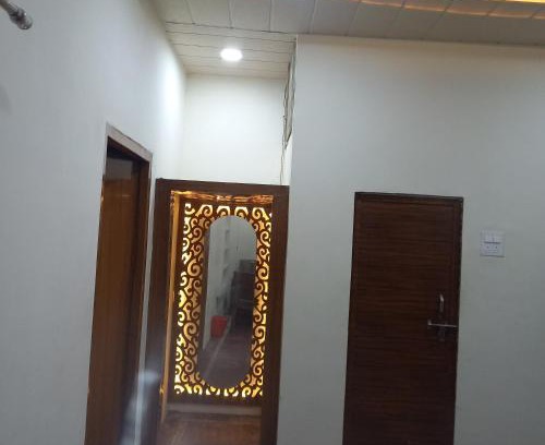 Mathura House | VENU NAAD BHAWAN Yatri Niwas