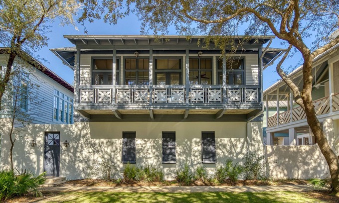 Rosemary Beach House | Verdant vibes, coastal calm at Costa Verde Cottage/Private Pool/4 Bikes