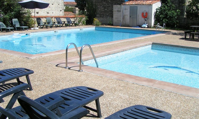 Duil-sur-le-Mignon House | Verseau Les Constellations