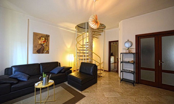 Municipio 2 Villa | Very large vacation house Puglia Bari