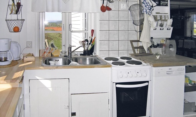 Radoy House | Very nice and charming cottage with great location.