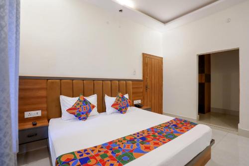 Allahabad Hotel | Via Downtown Residency