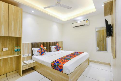 Adarsh Nagar Hotel | Via Luxury Inn Adarsh Nagar