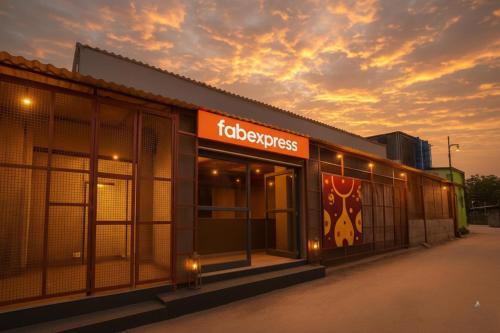 Haraiya Hotel | Via Shree Ram Aadhar 900 Mtr from Ram mandir