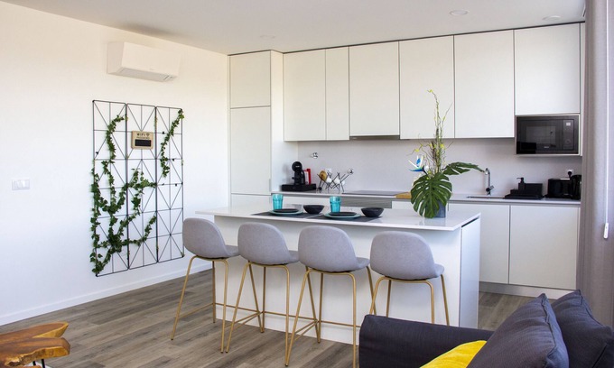 Aveiro Apartment | View of the S. Roque Channel - Ria de Aveiro