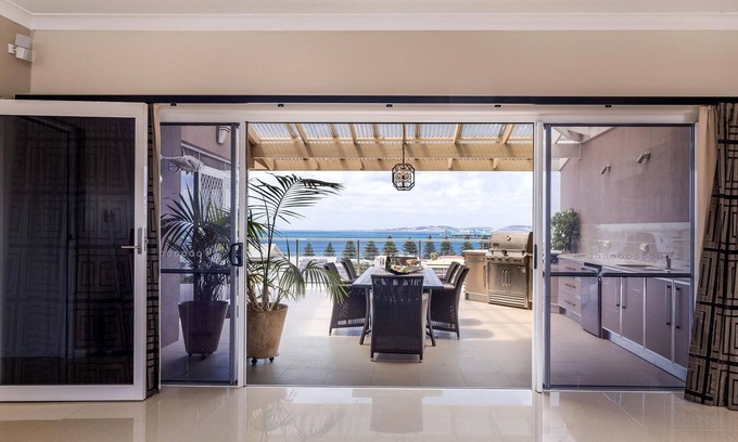 Port Lincoln House | Views on Prospect