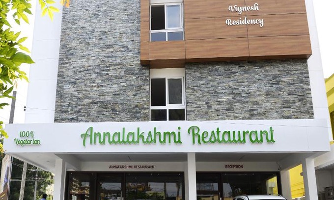 Srirangam Hotel | Vignesh Residency
