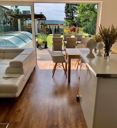 Popuvky Villa | Vila Martina