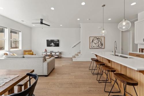 Bloomington House | Villa #15 at Bloomington Country Club Dog-Friendly townhouse